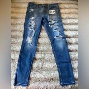 Hollister high-rise, super skinny jeans